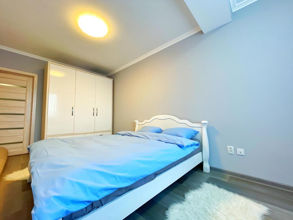 Luxury Central Flat Chişinau Exteriör bild